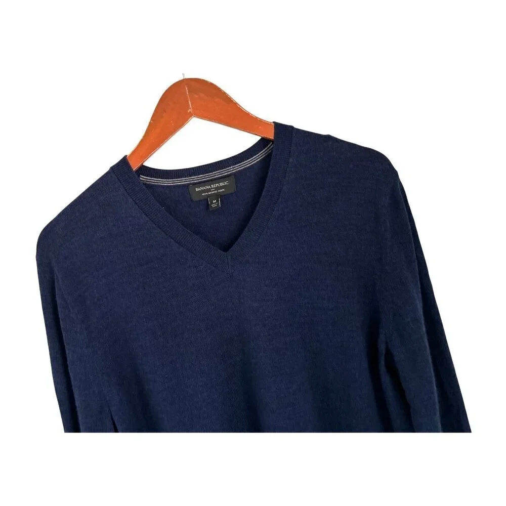 Banana Republic V-Neck Sweater 100% Merino Wool Blue Black Size Med